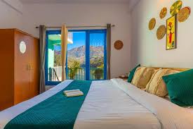 Comfortable Amaya Stay room